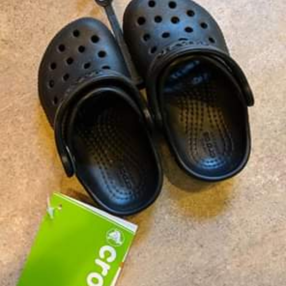 Crocs - Toddler Size 6